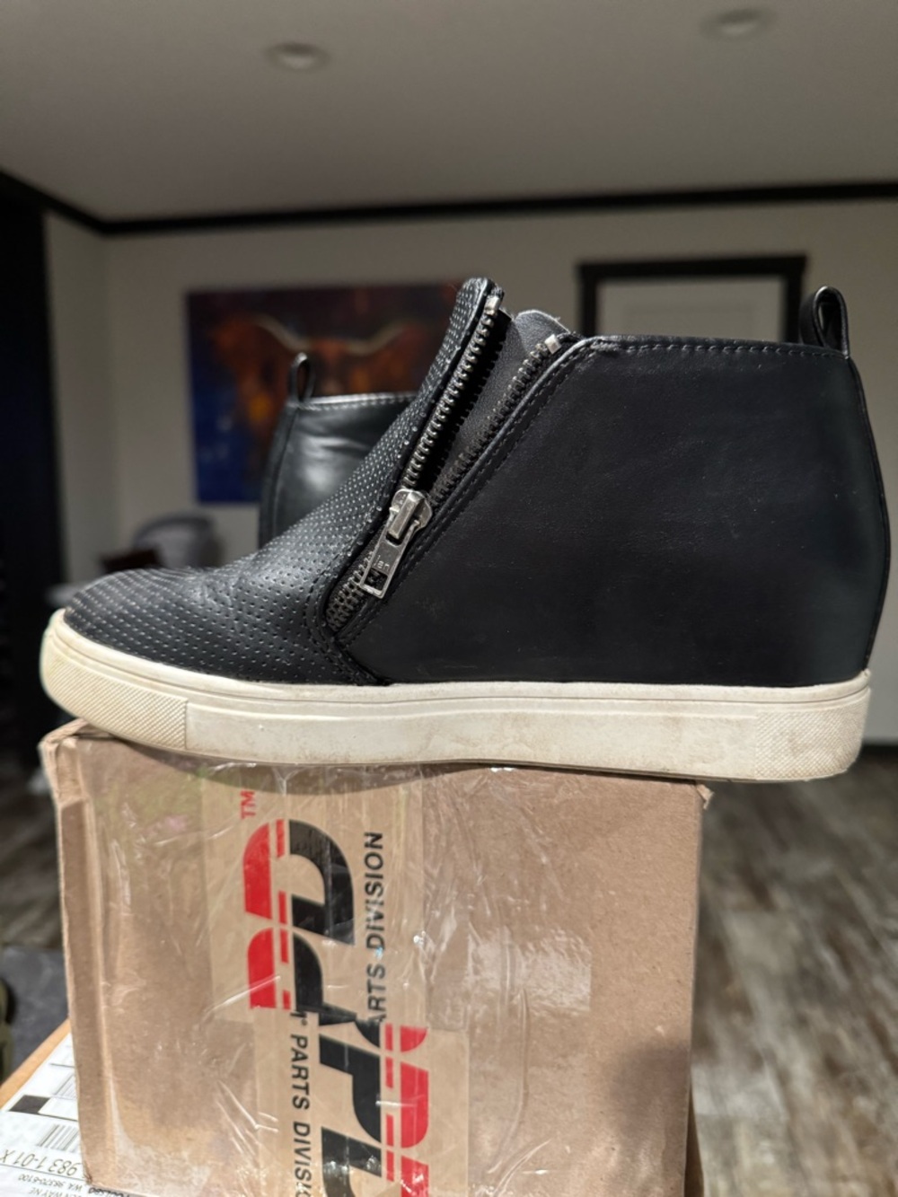 USED Time and Tru Women’s Black Perforated Slip-On Wedge Sneaker with Side Zip - Picture 3 of 7
